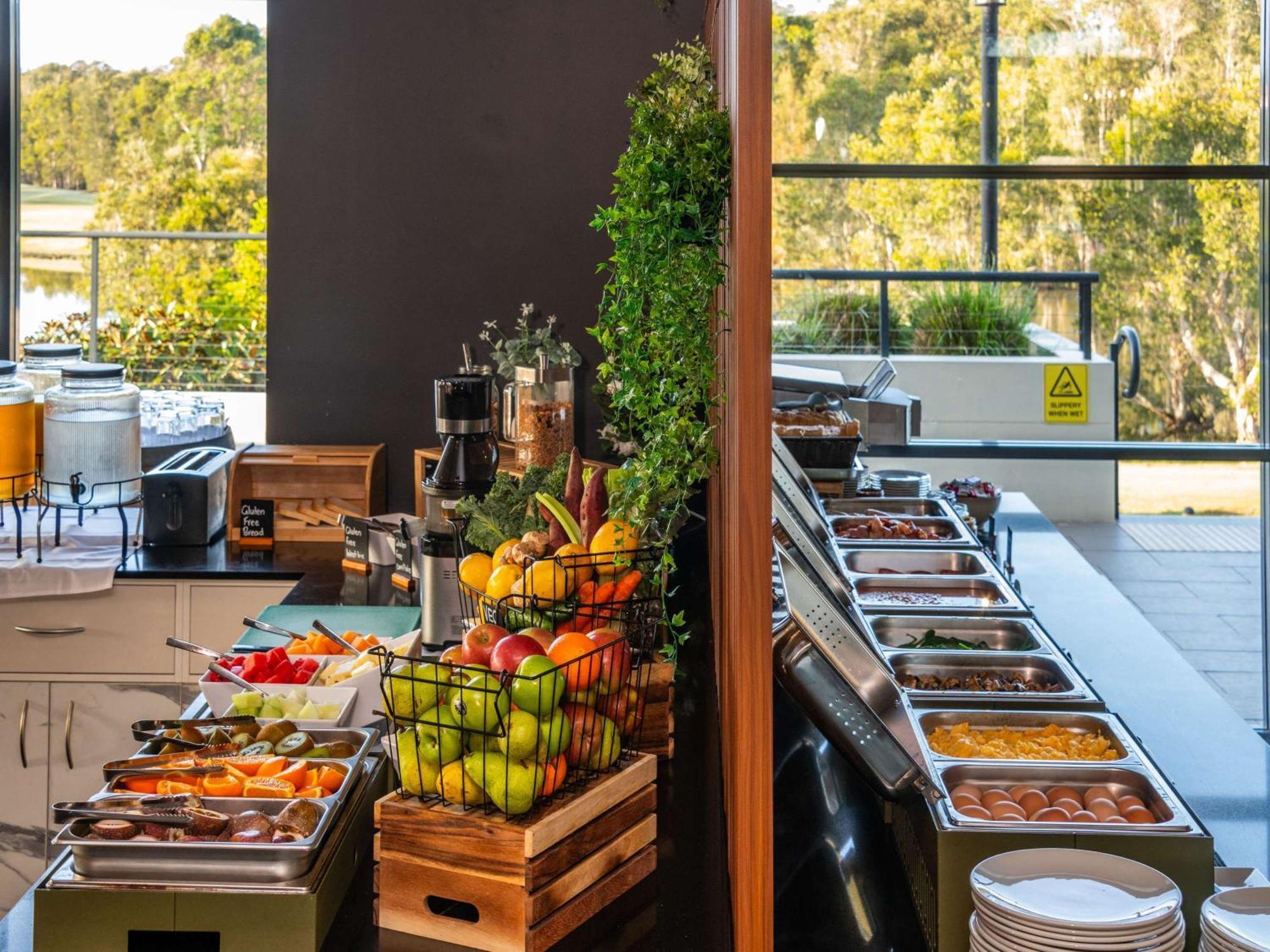 Mercure Kooindah Waters Central Coast Wyong Exterior foto
